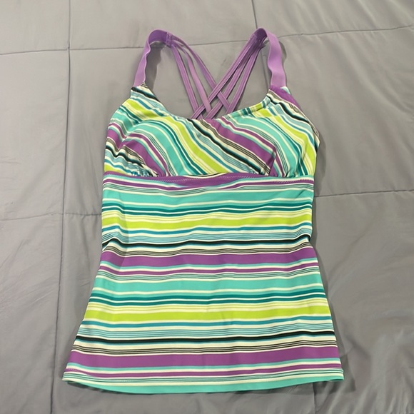 Multicolored Tankini Criss Cross Back Straps with Built in Cups - Picture 2 of 4
